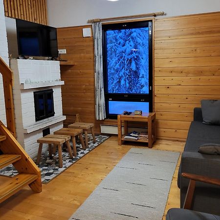 Maentymajat Villa Akaslompolo Bagian luar foto