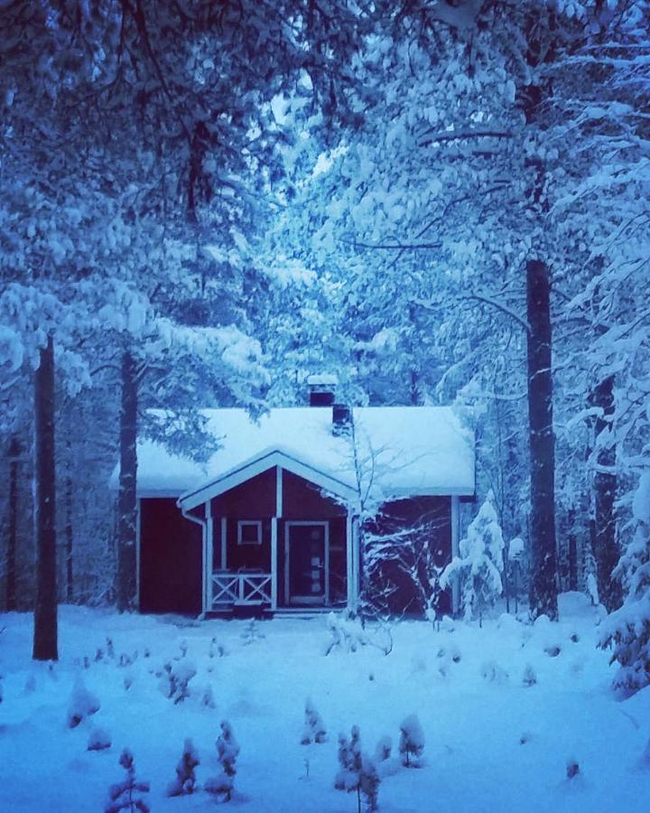 Maentymajat Villa Akaslompolo Ruang foto